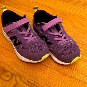 Purple Girls New Balance Tennis Shoes Size 10
